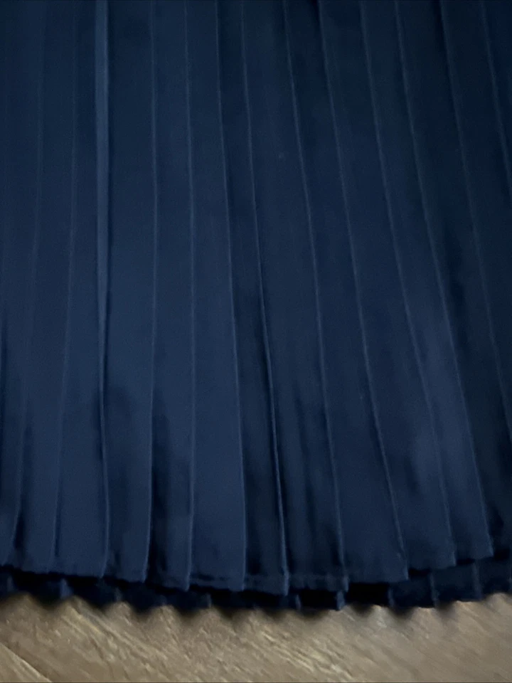 Vtg Post War Black Silk Pleated Maxi Skirt – Elegant Mid-Century Style 24” - Image 4 of 4