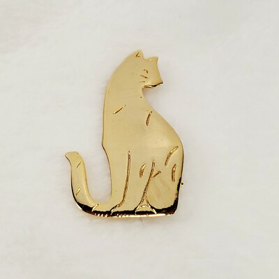 Standing Cat Brooch Pin in Gold Tone Metal Swanky Tail Etched Detailing.