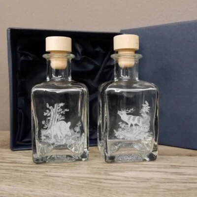 ESSIG + ÖL Karaffen Set mit Jagd Dekor je 200 ml Karaffe Geschenk Deko Glas Neu - Bild 1 von 4