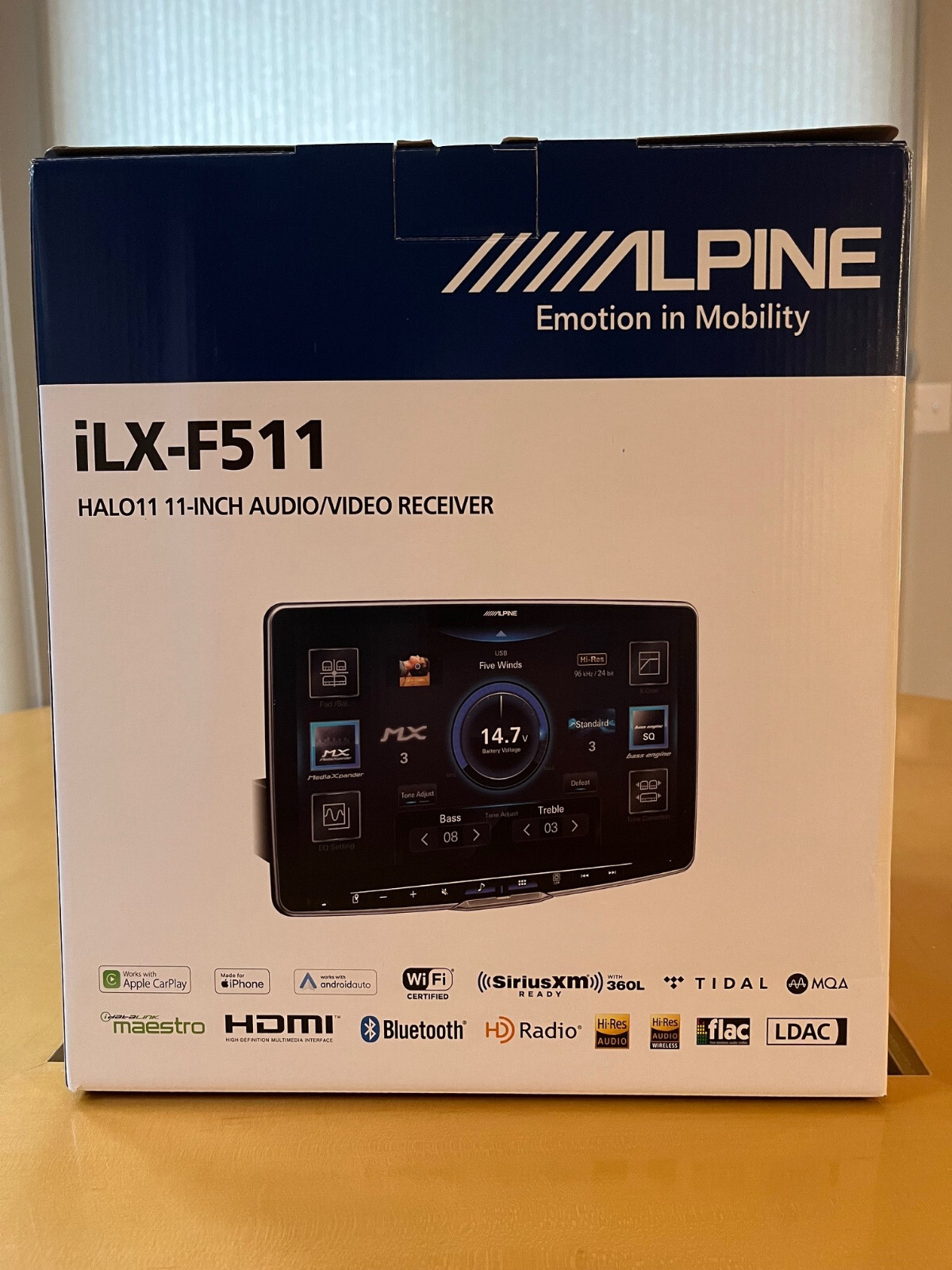 Alpine iLXF511 Halo11 Digital Multimedia Receiver Apple CarPlay
