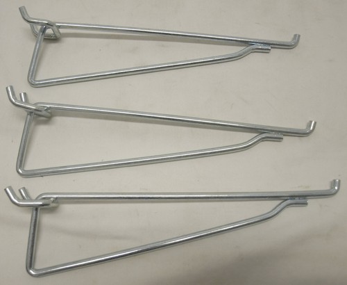 Lot of Everbilt Shelf Brackets - Medium Duty Silver - Picture 4 of 9