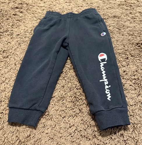 Champion Jungen schwarze Jogginghose Größe 3T - Taschen - Logo Geschenk für Kleinkinder - Bild 10 von 11