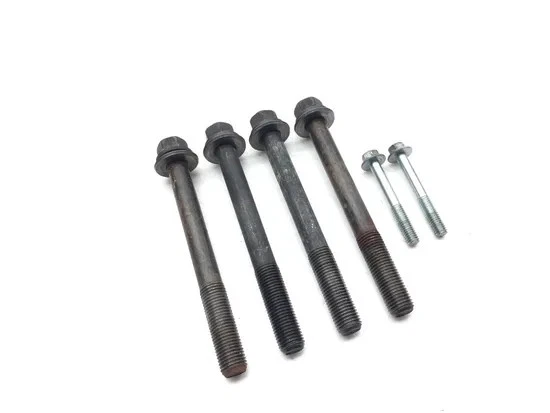 Culata de motor trasera completa Honda RVT1000R RC51 2003 2541 X Foto 3 de 4