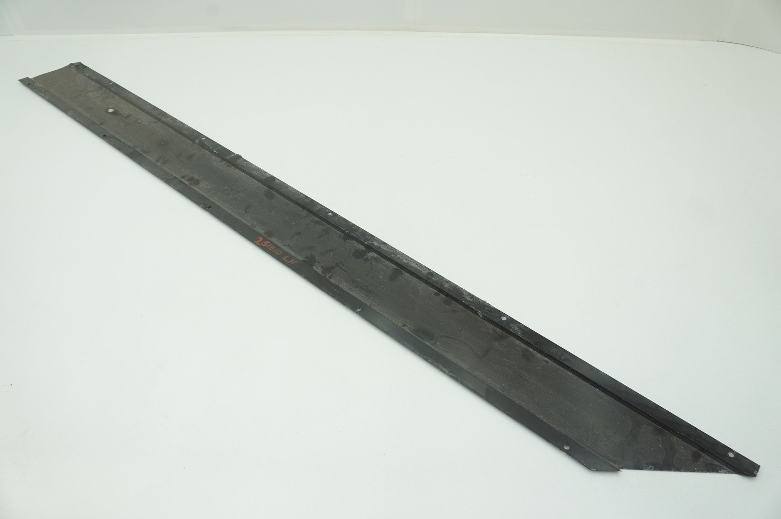 Left Cable Channel Trim Cover Panel OEM 51717110889 Rolls Royce Phantom Vii 2006