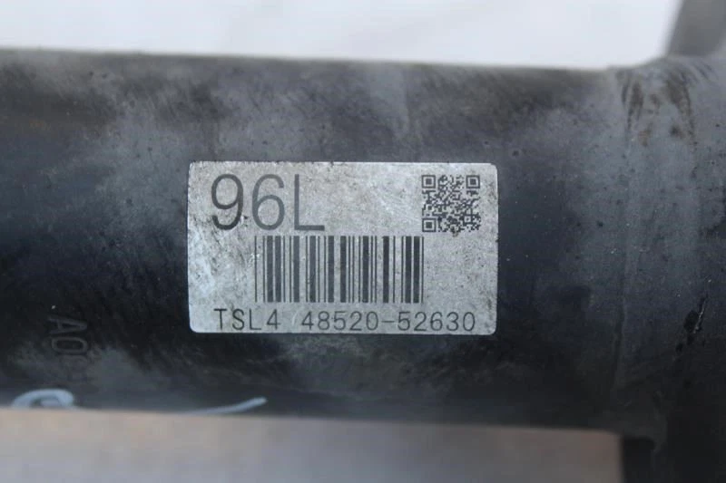 Toyota Prius C 2013 conductor izquierdo puntal delantero muelle 48520-52630 Foto 3 de 4