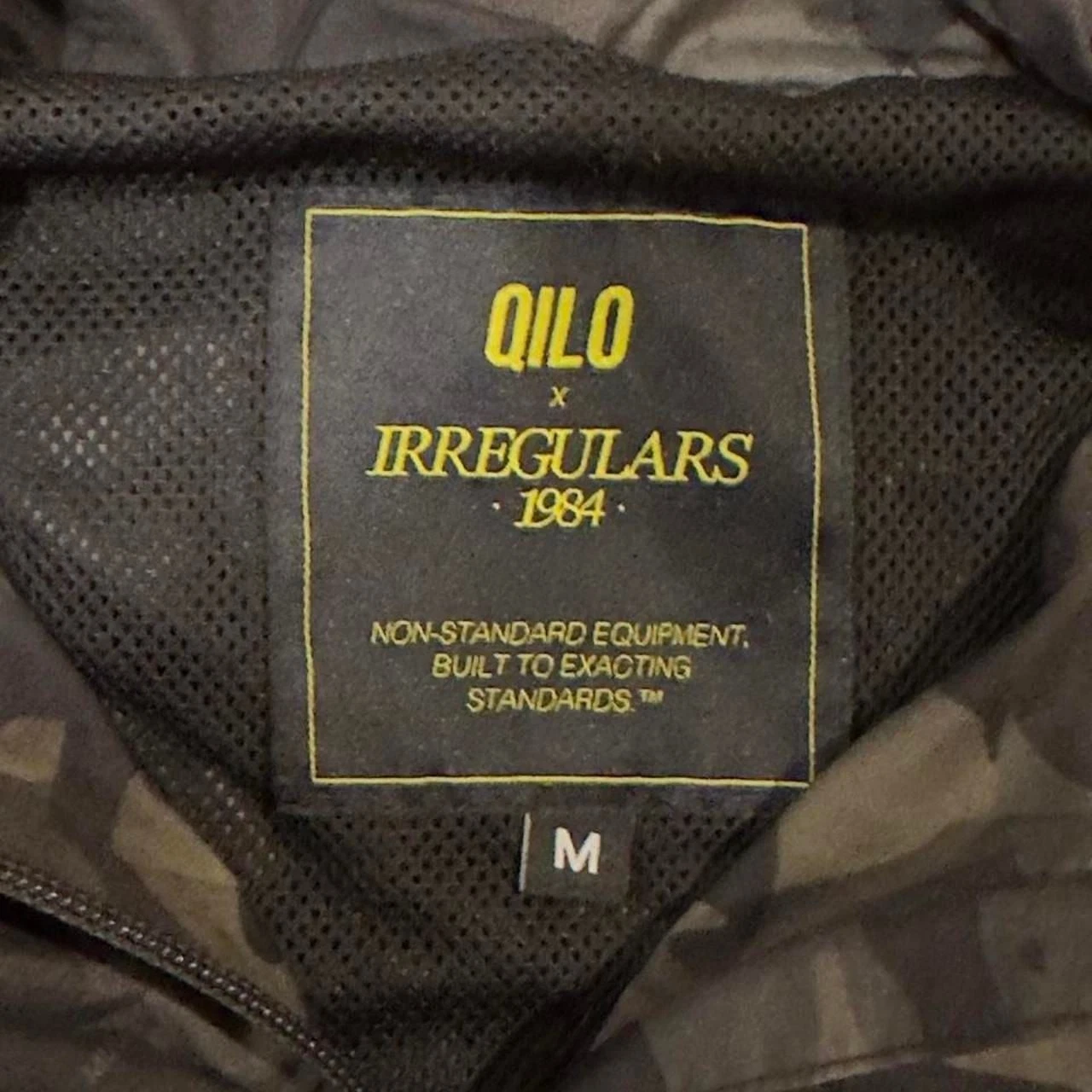 RARE QILO X IRREGULARS retro windbreaker multicam dark green camouflage image 4