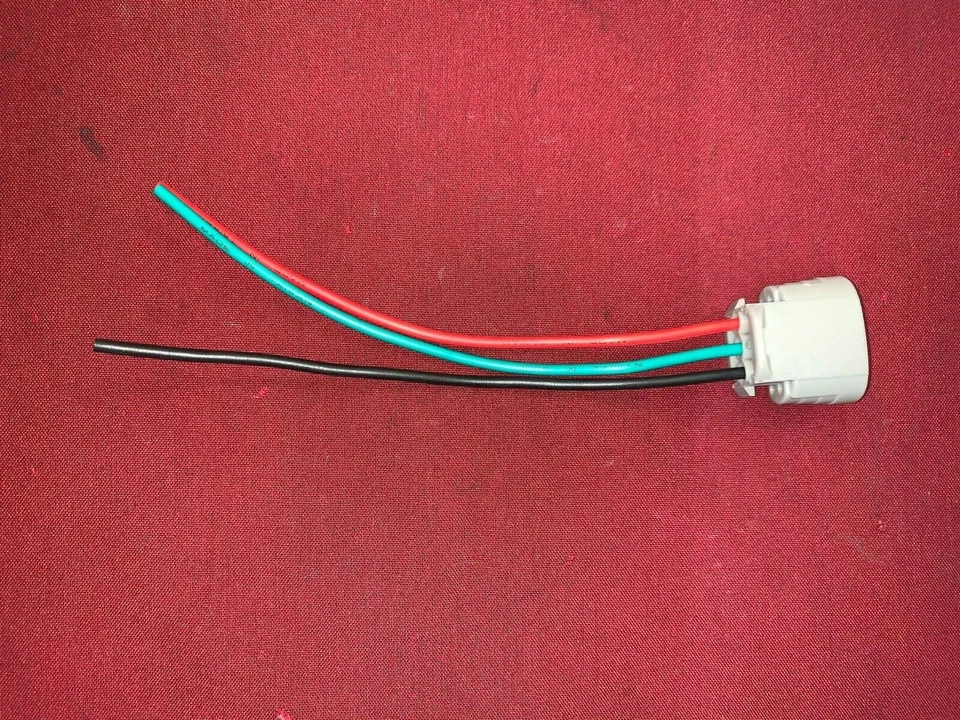 CONECTOR ENCHUFE ARNÉS COLETA ALTERNADOR PARA, 1993-2000 LEXUS LS400 V8, 4.0L Foto 4 de 4