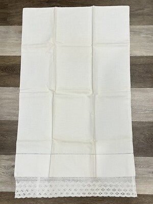 Vtg White Pillowcase 3  Wide Lace Edge Reticulated Detail Pristine Condition