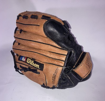 wilson dual hinge baseball glove