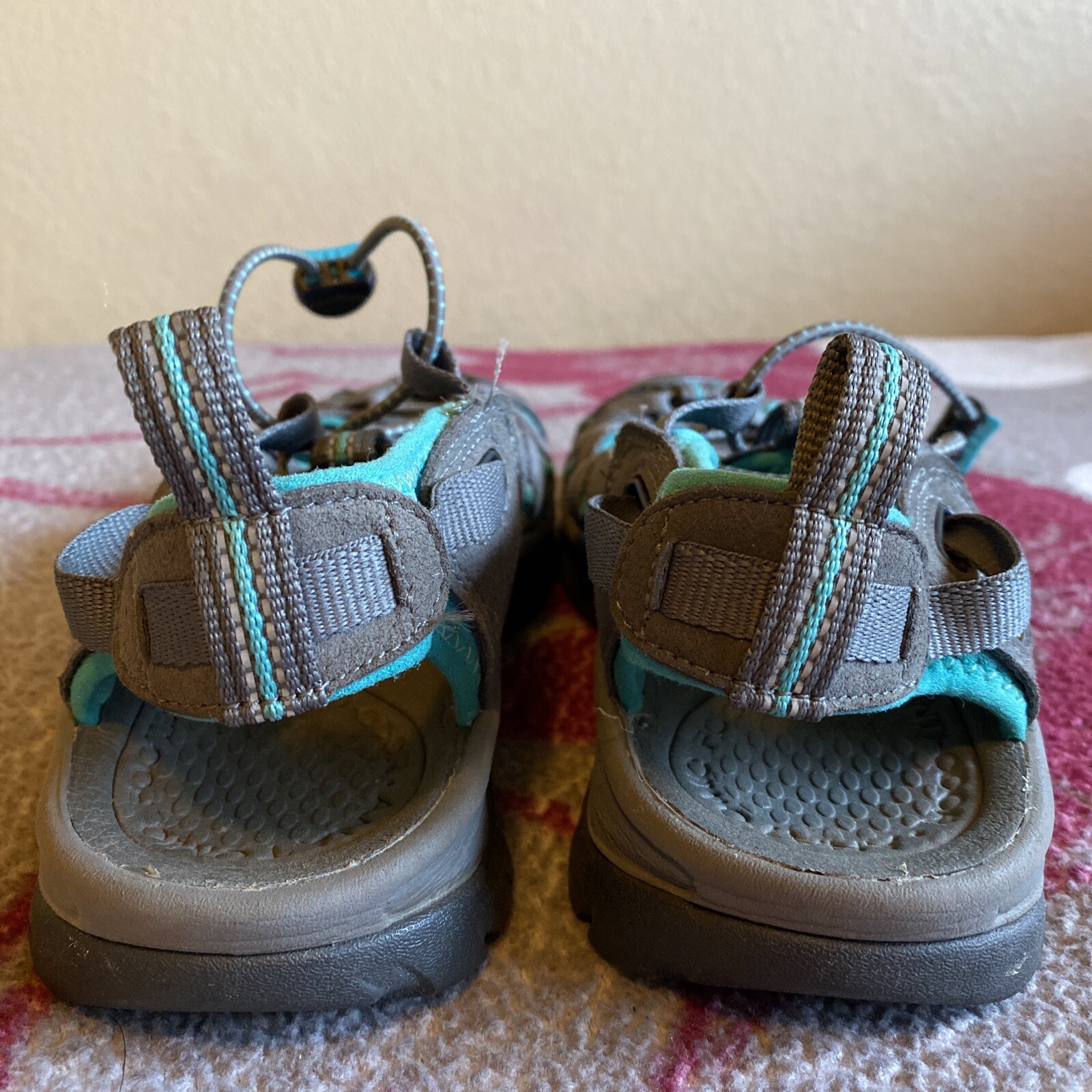 Sandali sportivi impermeabili Keen Whisper donna taglia 6 5 grigio blu 1003717