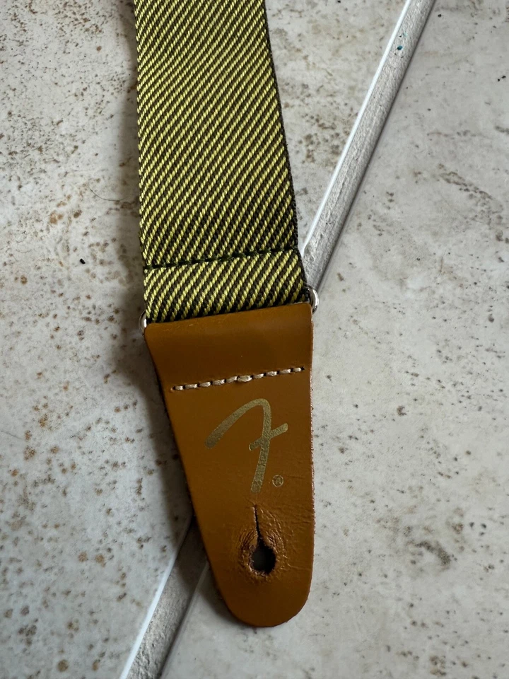 Gibson EE. UU./Fender Tweed/Perri Jaqcuard/Ernie Ball+ Lote de correas de guitarra Foto 3 de 4