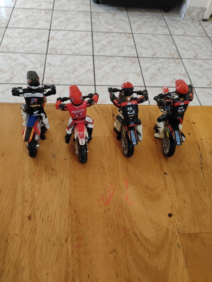 Hot Wheels Moto Lot Supermoto - Image 2 of 4