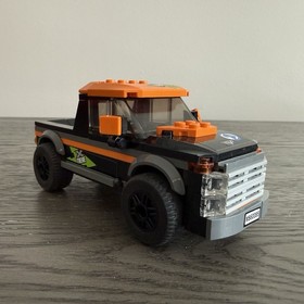 LEGO CITY: 4x4 with Powerboat (60085) 100% Complete with Minifigures Retired
