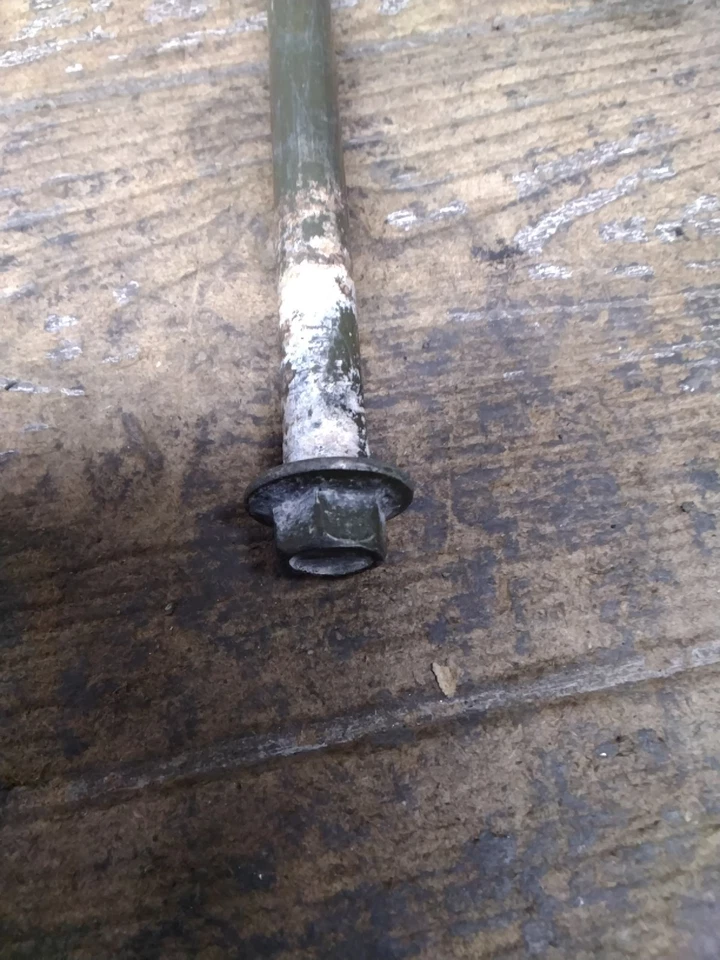 Juego de 15 tuercas de perno eje buje rueda delantera scooter Buddy 125cc genuino OEM BR-689 Foto 4 de 4