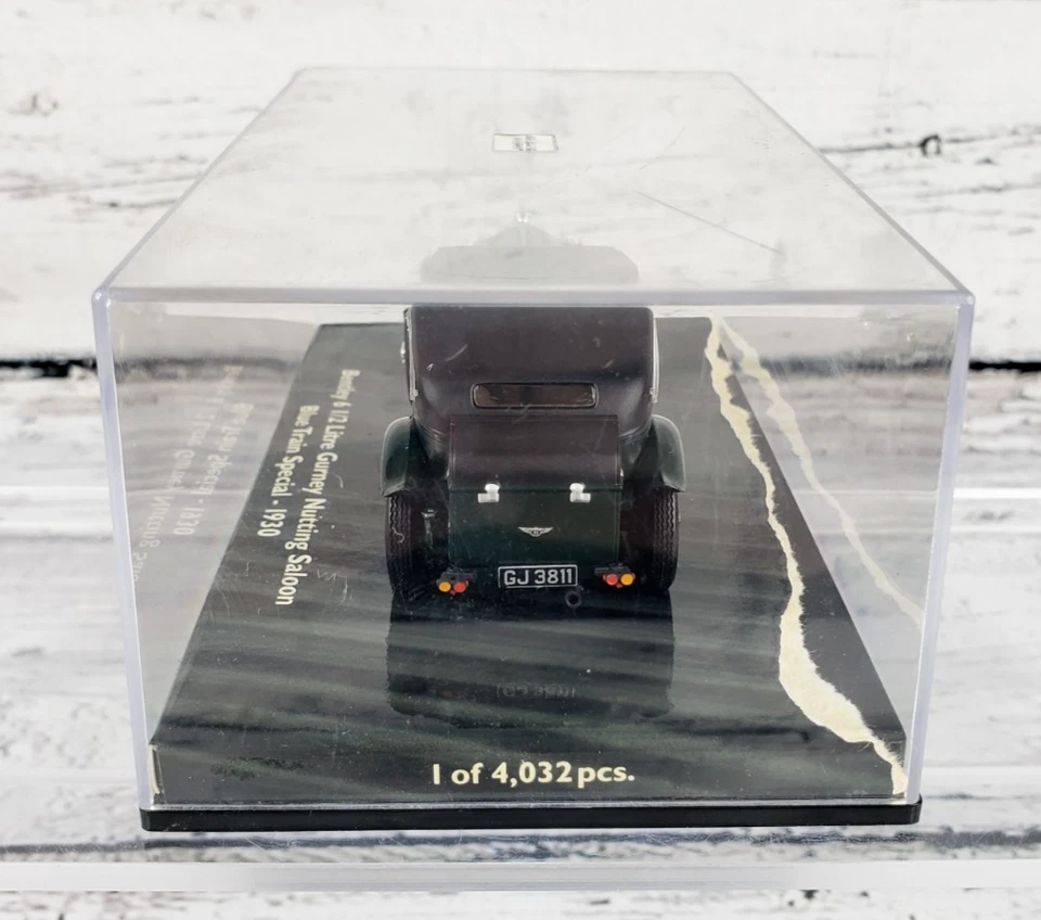 Minichamps Bentley 6 1/2 Litre Gurney Nutting Saloon Blue Train Special 1:43 - Image 3 of 4