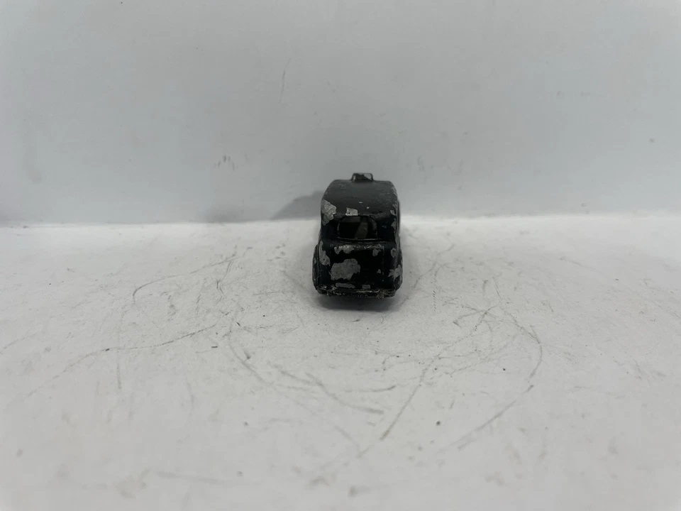 Budgie Morestone Benbros Austin taxi número 13 Foto 4 de 4