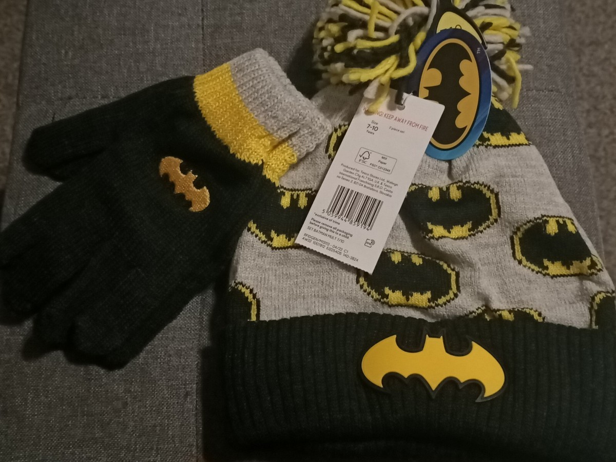 Batman Asda Hat Scarf Gloves Set DC Comics Batman Black Pom Pom