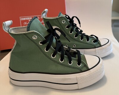 Converse All Star Women Sneakers Size 5