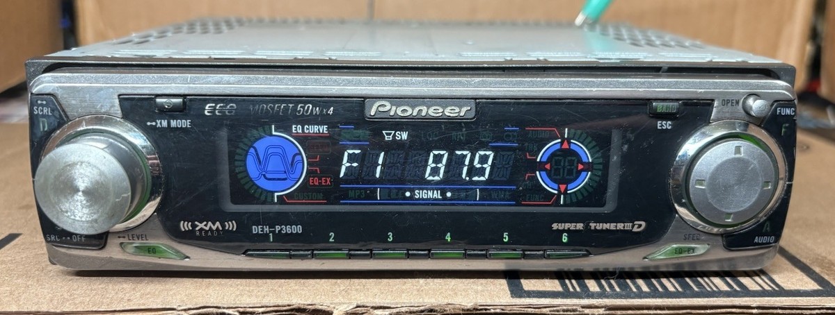 Pioneer DEH-P3600 CD Player In Dash Receiver 50w x 4 With
