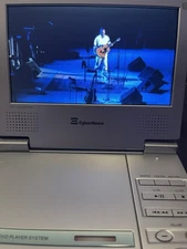 Cyberhome CH-LDV 700B Widescreen Portable Works Only Plugged In Battery NG