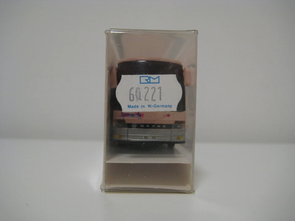 Rietze H0 60221 - Autobús Kässbohrer Setra S 315 HD "Sammüller" - Imagen 4 de 4