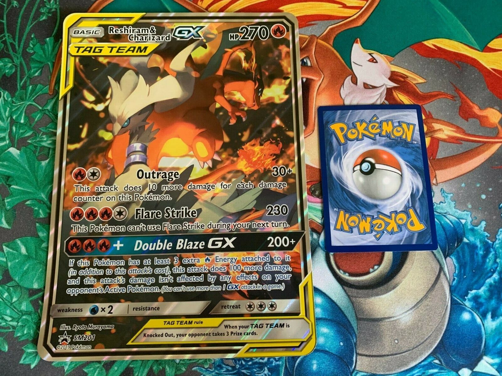 Carta Pokemon Reshiram & Charizard Gx Sm201 Aliados