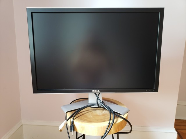 Dell 3007WFP LCD Monitor for sale 
