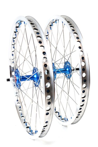 Technique BMX 20in polish/Blue Alloy BMX Wheelset Sealed Bearing lowflange 36 h - Picture 3 of 3