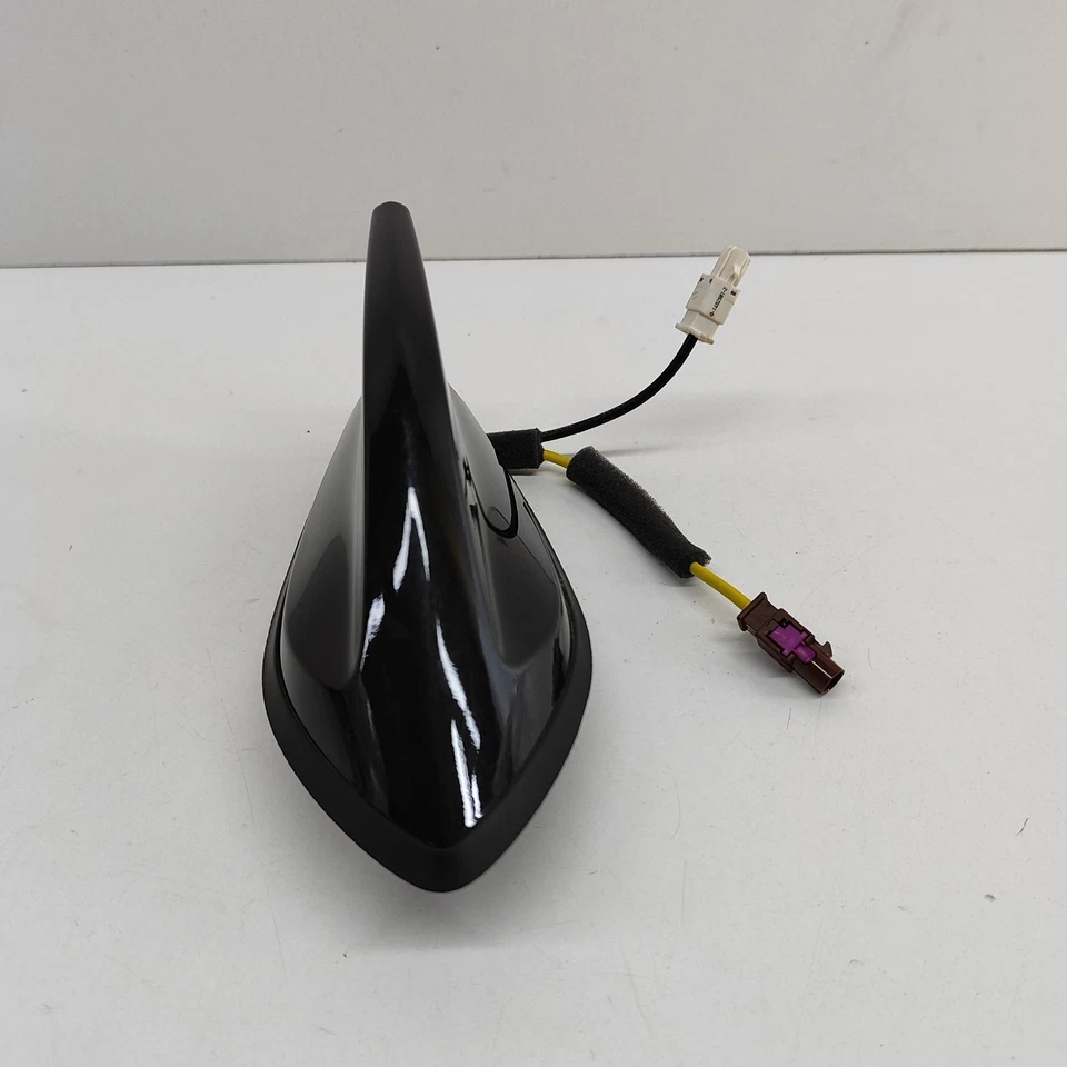 NISSAN JUKE F16 Roof Aerial Antenna 28208-6PA1B 1.0 Petrol 86kw 2021 23699483 - Image 2 of 4