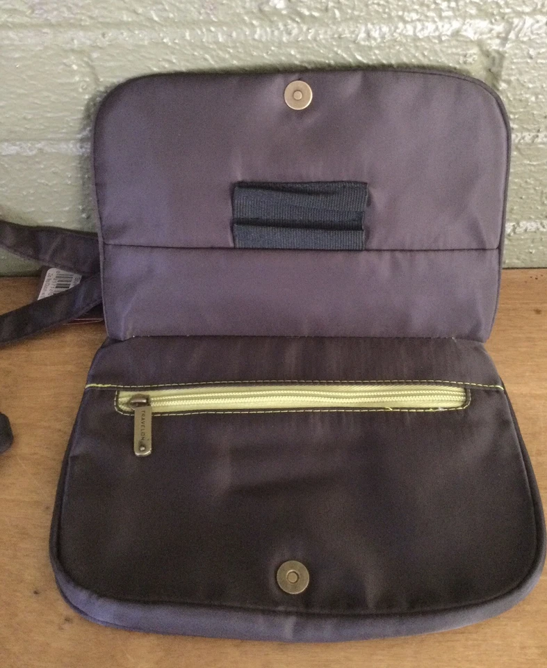 Bandolera/hipster pequeña Travelon marrón con bordado floral nueva con etiquetas Foto 2 de 4