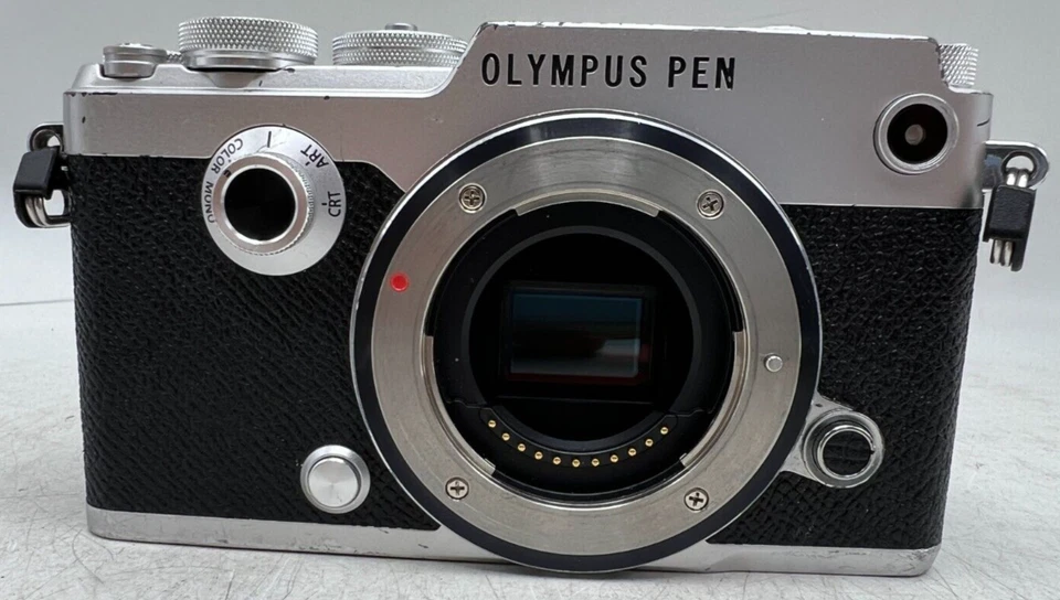 Cámara digital Olympus Pen F plateada 20,3 MP cuerpo probado con batería - obturador 11K Foto 2 de 4