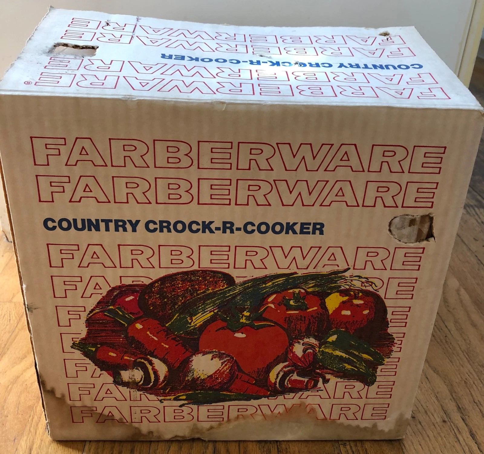 Vintage Farberware Country Crock-R-Cooker NEW IN BOX 4 Quarts Model 266