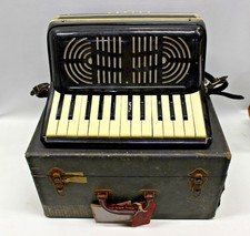NICE WORKING VINTAGE NOBLE ITALY ACCORDION IN CASE GOOD BELOWS