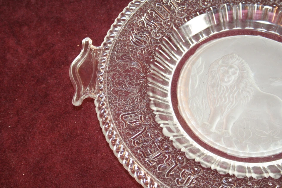 Gillinder & Sons EAPG "Give Us This Day Our Daily Bread" Frosted Lion Plate - Image 4 of 4