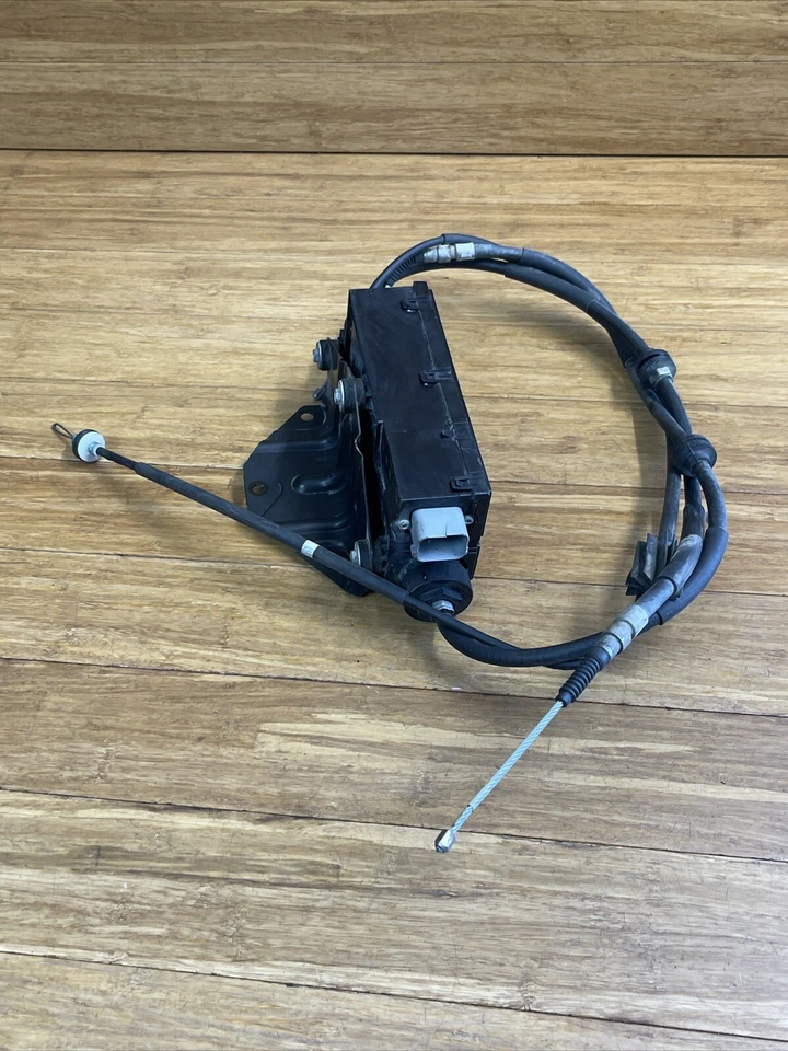 2012-2018 BMW X5 X6 F15 F16 Rear Brake Actuator Control 73k *NOTE* - Image 4 of 4