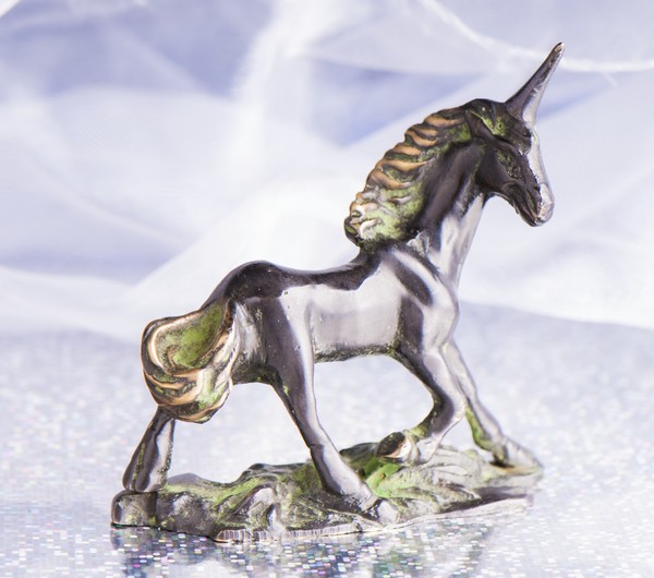 Einhorn Aus Messing Antik 6 X 7 Cm 150 G GlüCksbringer Talisman Geschenk-image