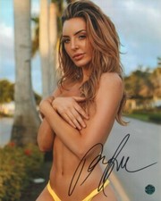 PEYTON ROYCE - WWE Autographed Original 8x10 Photo LOA TTM