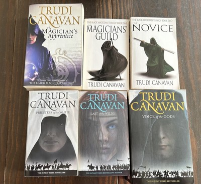 6x Trudi Canavan Taschenbücher, Der Schwarzmagier Bücher 1 & 2 & Alter der fünf