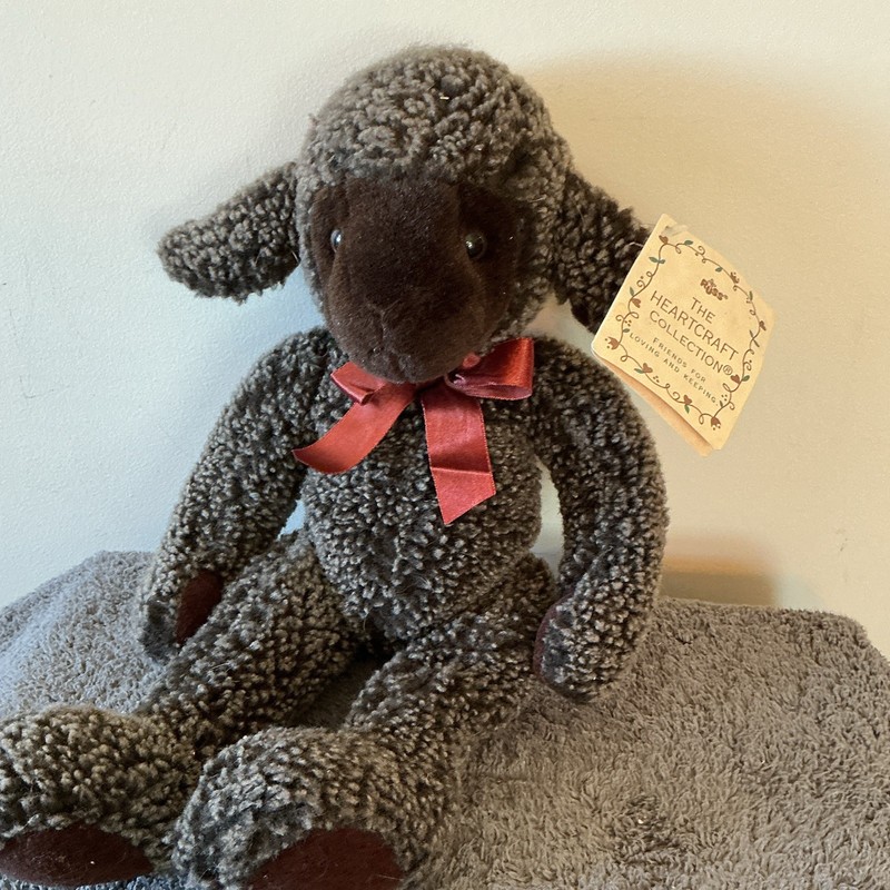 Russ Heartcraft Collection Gray Plush Lamb w/ Red Ribbon Small 1998 MPN 18625
