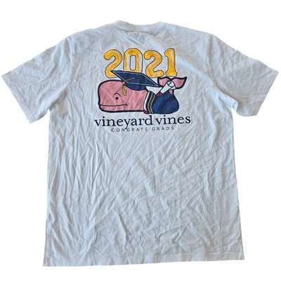 Vineyard Vines 2001 Grad Short Sleeve T-Shirt Tee Size L NWT
