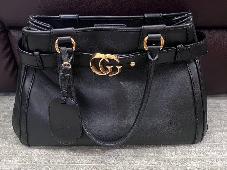 Gucci GG Running Leather Tote Bag Handbag Black Gold Hardware 247183 Japan Used