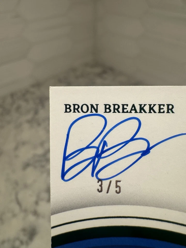 2023 Immaculate Collection WWE Bron Breakker Auto Patch Emerald 3/5 SSP - Image 3 of 4