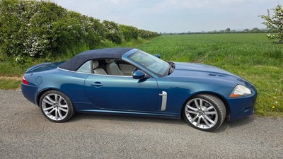 Jaguar Xkr, Stunning Colour Combination