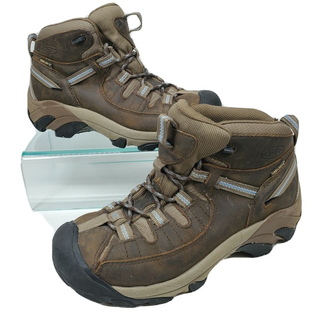 kathmandu hiking boots