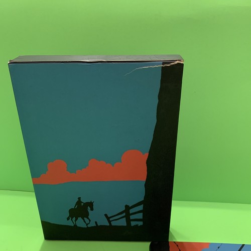 FOLIO SOCIETY War Horse Morpurgo Illustrated Slipcase Bond Loyalty Friendship - Picture 2 of 8