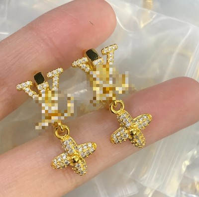 Frauen's Metall YY funkelnde Mode-Ohrringe Buchstaben-Ohrstecker Geschenke NEU-