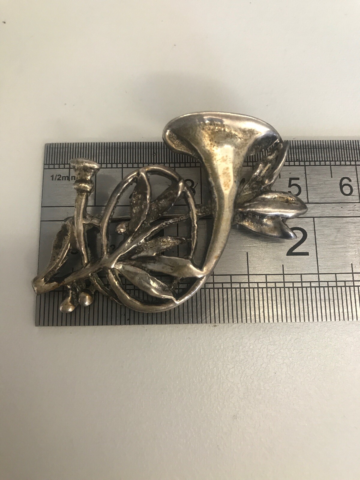 Photo 5 of Vintage Sterling Silver Horn Brooch  (BR39)