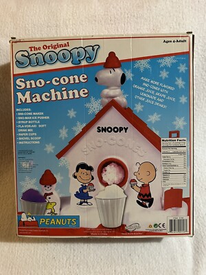 The Original Snoopy Snow Cone Sno-Cone Machine Maker Peanuts