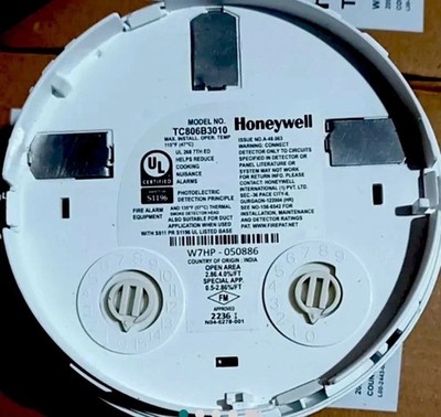 Set of Fifty (50) Honeywell TC806B3010 Smoke Detector NEW -