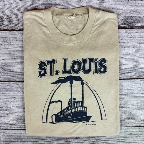 Screen Stars, Vintage 1982 St. Louis The Arch Screen Stars T-shirt size Men's Large